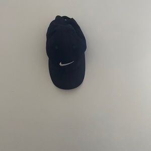 Navy blue Nike hat
